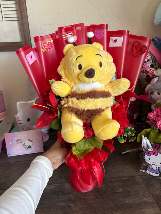 Winnie the Pooh love valentines plushy bouquet 🍯 ❤️