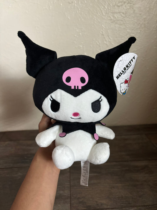 Kuromi plushy 🖤