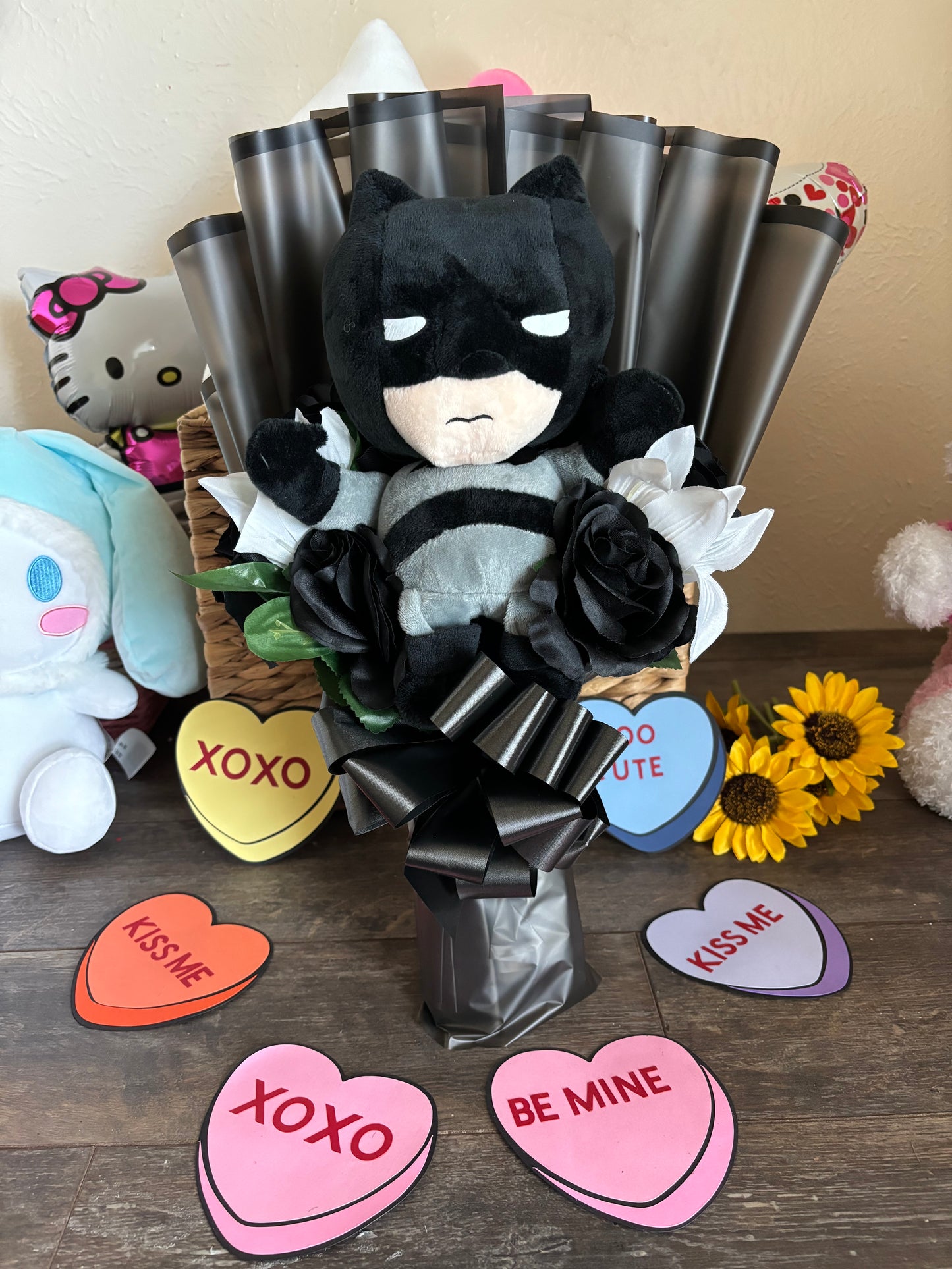 Batman bouquet for him 🖤