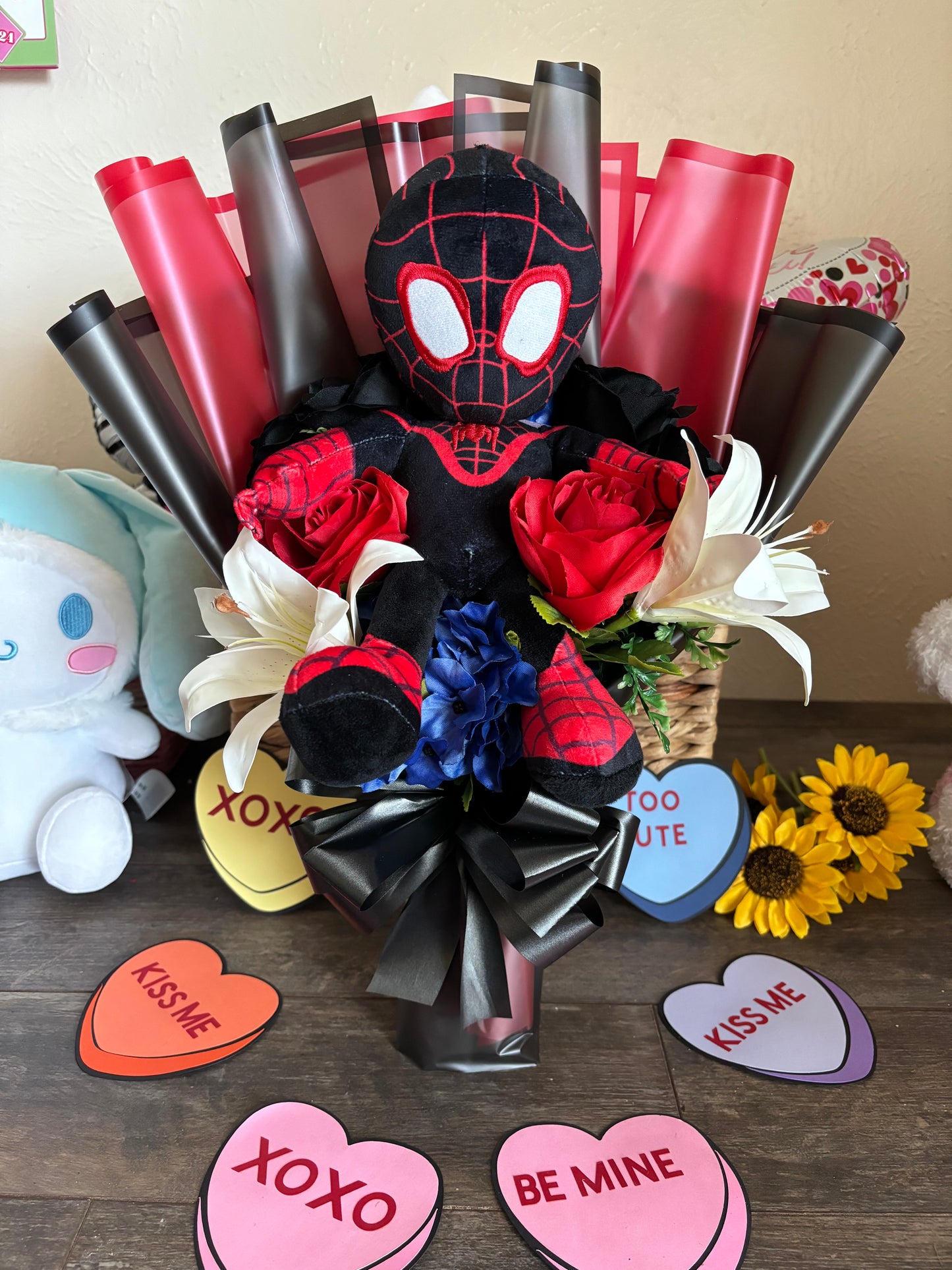 Spidey bouquet for him  🕷️❤️