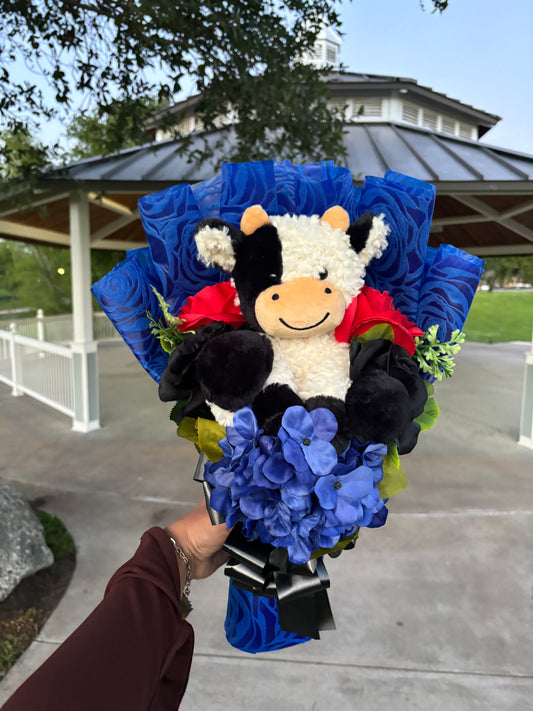 Vaquita bouquet for him 🖤